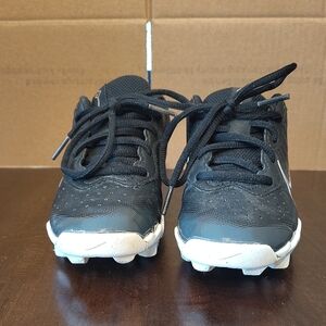 Nike Kids Black and White Cleats - Youth Soccer/Football Sneakers